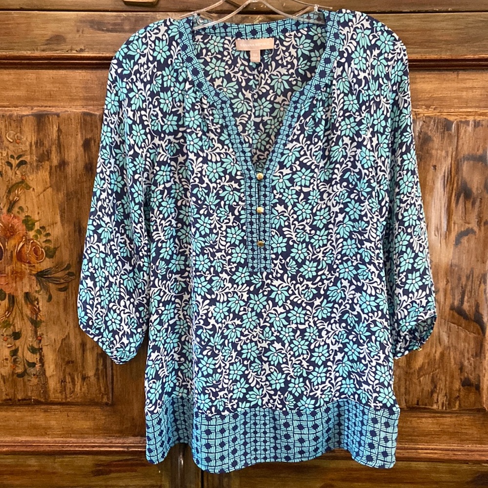 Banana Republic Blue Floral Blouse
